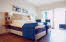 Copyright: Picture 007 Superior-rom med to separate senger, Scandic Asker